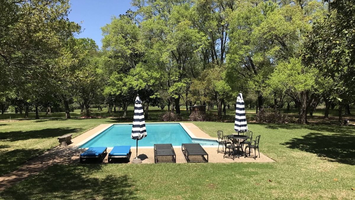Hempstead House | Sunset Ridge