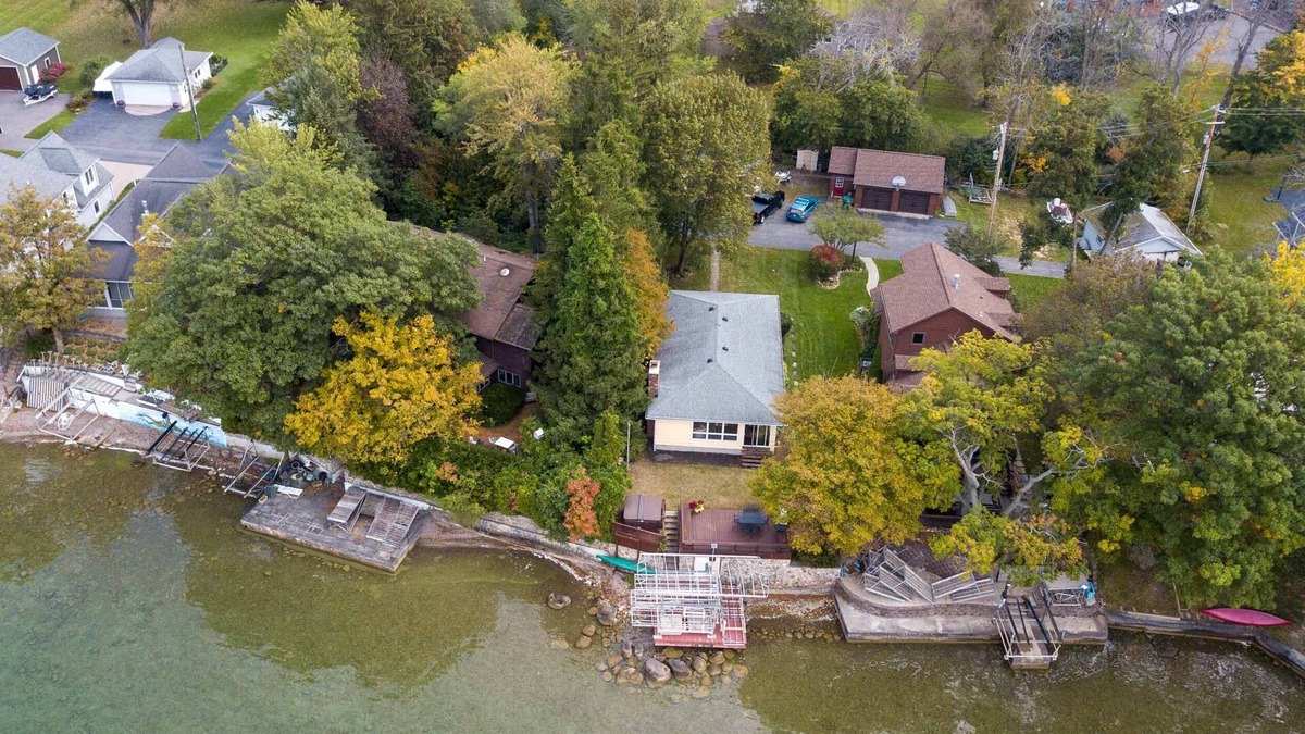 Canandaigua House | Sunset Sanctuary: "Picture Perfect Sunsets on Canandaigua Lake!"