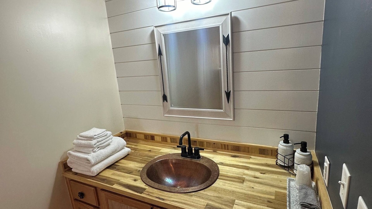 Tetonia Cabin | Sunset Suite