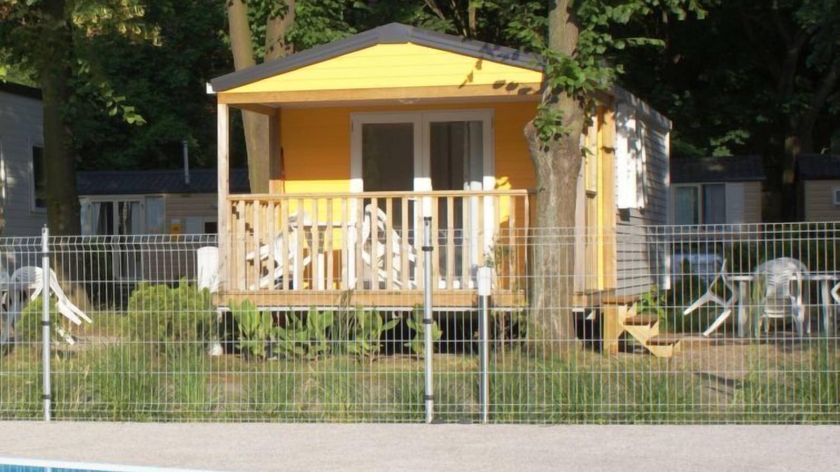 Dolni Pocernice House | Sunset Terrace by Interhome