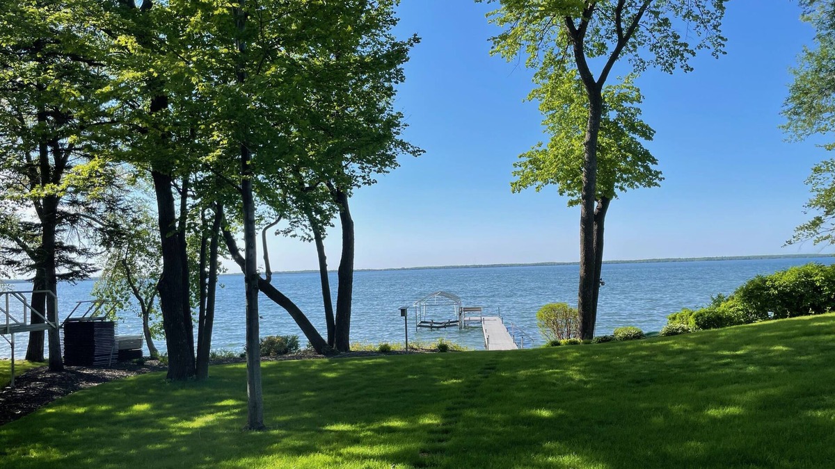 Ottertail House | Sunset View on Otter Tail Lake/Cozy Retreat