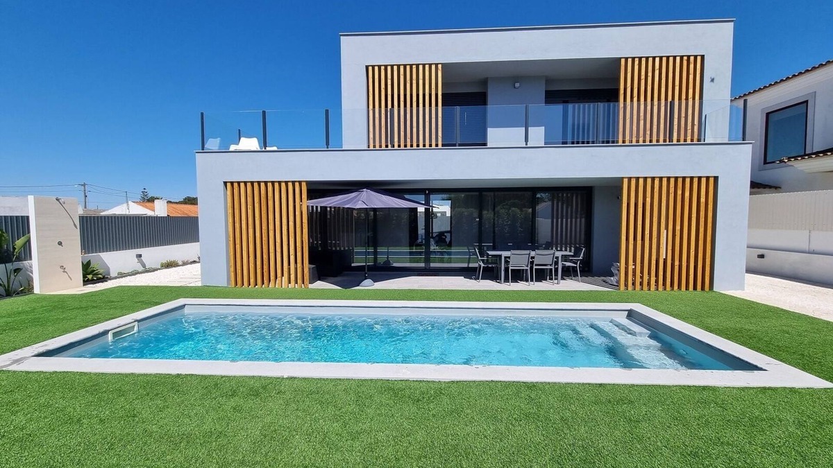 Meco House | Sunset Villa in Meco w/private pool near beach