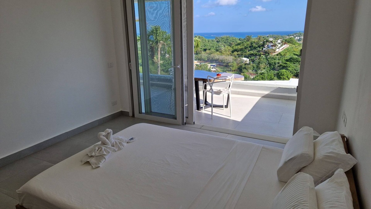 Las Terrenas Villa | Sunset Villa with Infinity Pool