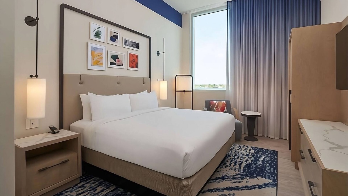 Ojus Hotel | Sunsets and Sea Breezes! Rooftop Swimming Pool, Pets Allowed, Kitchenette!