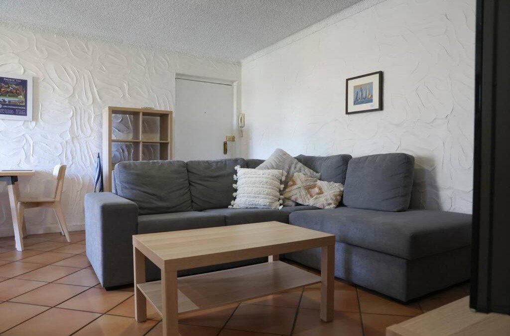 Glenelg Apartment | Sunsets At Glenelg