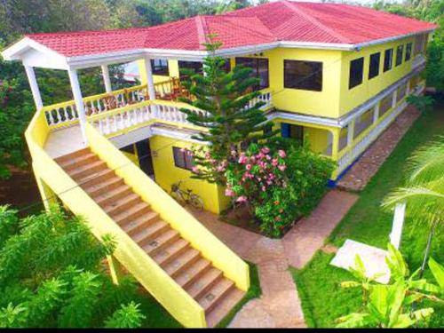 Little Corn Island Hotel | Sunshine Hotel Little Corn Island