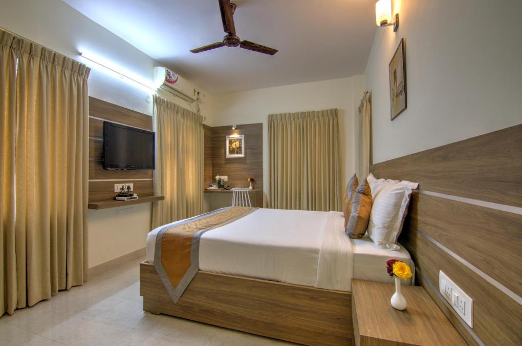 Panduranga Nagar Hotel | Sunshine Suites Grand Deluxe