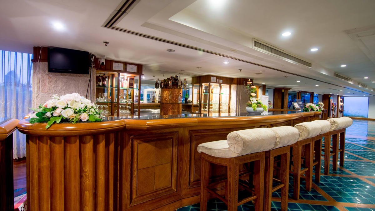 Chachoengsao Hotel | Suntara Wellness Resort & Hotel