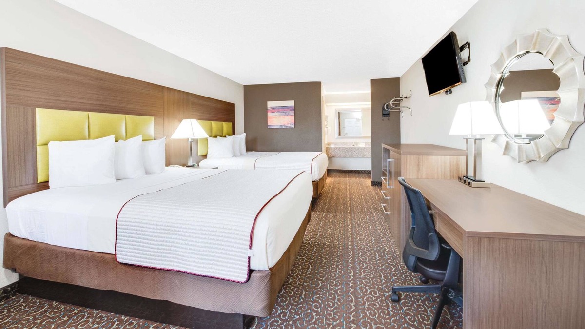 Big Spring Hotel | Super 8 by Wyndham Big Spring TX