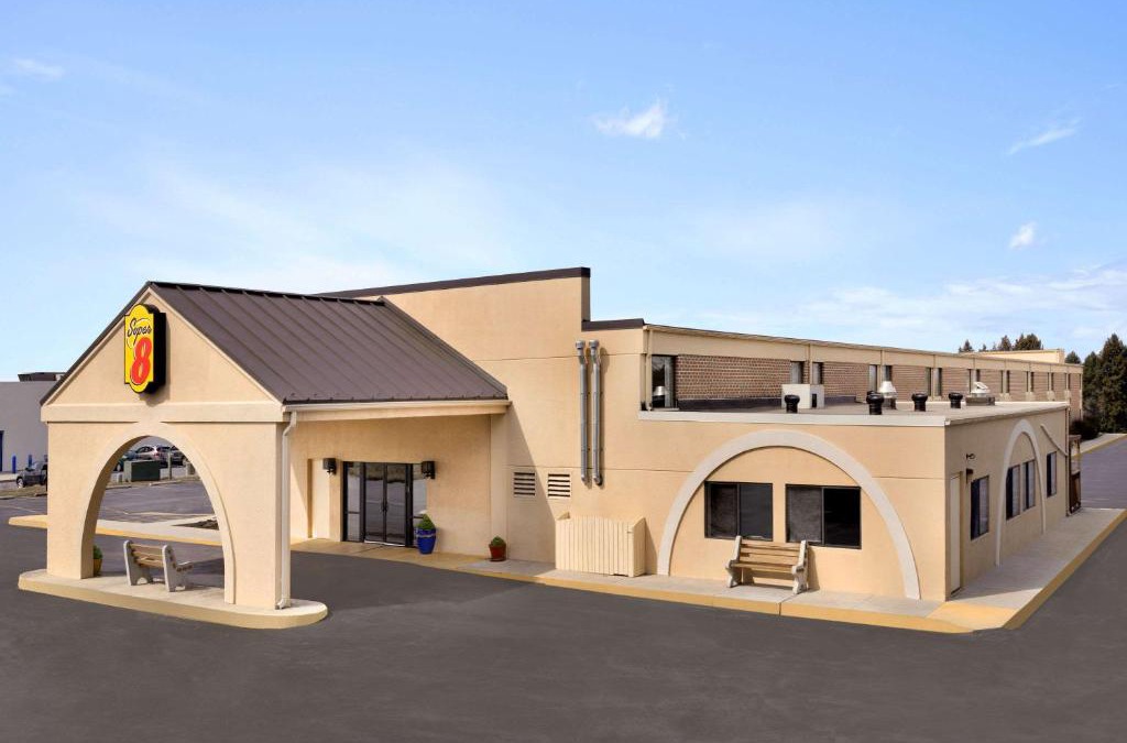 Scotland Hotel | Super 8 by Wyndham Chambersburg I-81