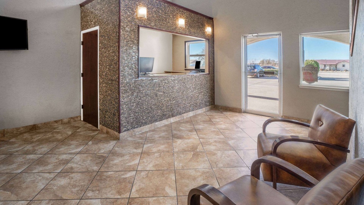 Clayton Hotel | Super 8 by Wyndham Clayton