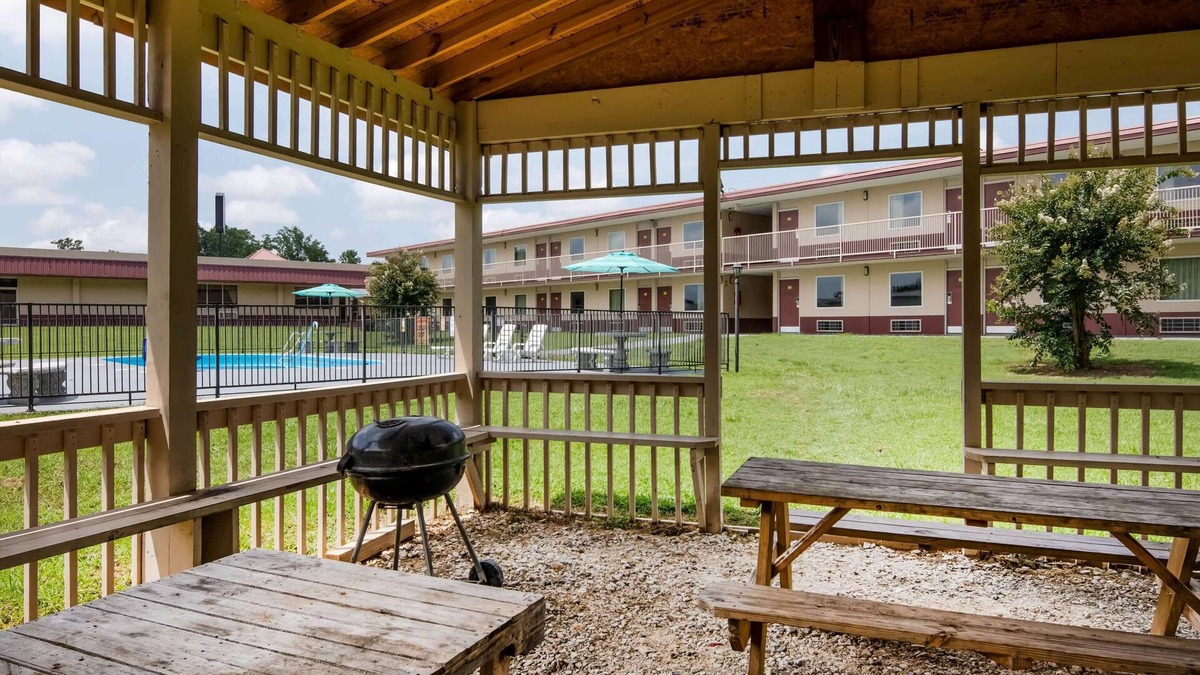 Gaffney Hotel | Super 8 by Wyndham Gaffney