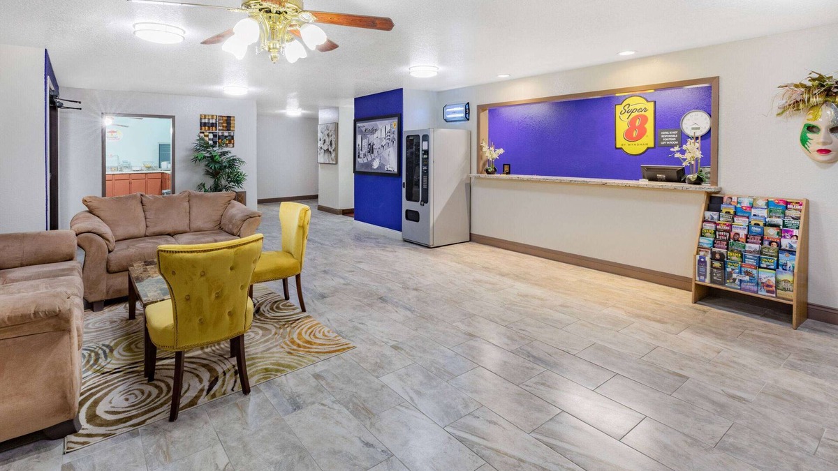 Kinder Hotel | Super 8 by Wyndham Kinder/Coushatta near Casino