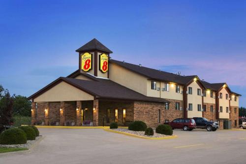 Marion Hotel | Super 8 by Wyndham Marion