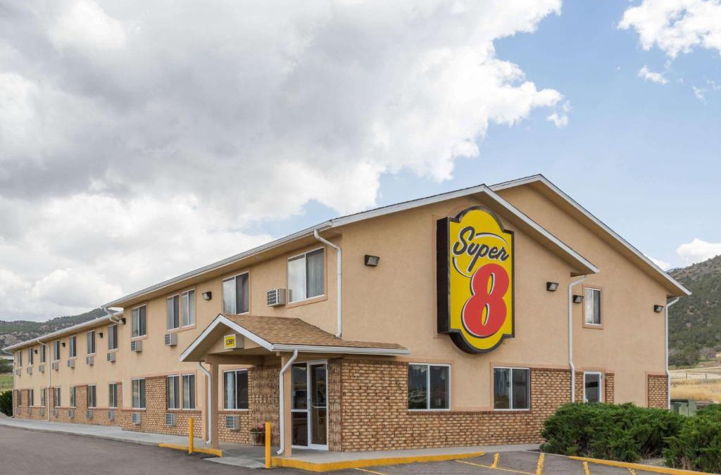Nephi Hotel | Super 8 by Wyndham Nephi