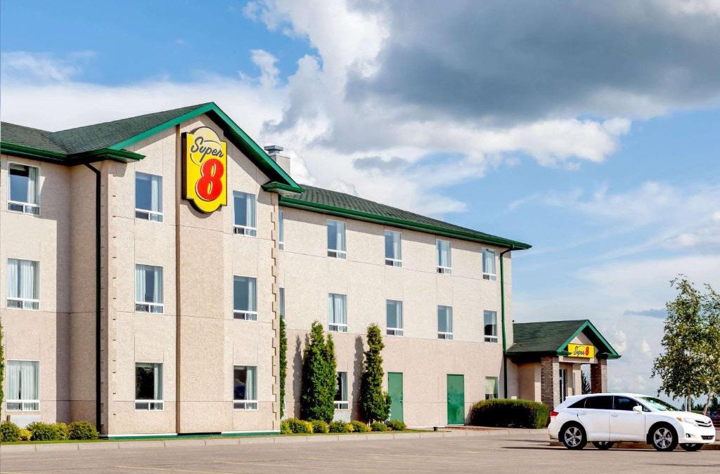 Prince Albert Hotel | Super 8 by Wyndham Prince Albert