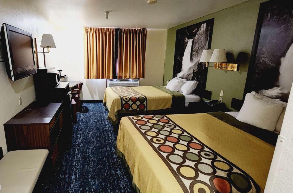 Rawlins Hotel | Super 8 by Wyndham Rawlins Wyoming