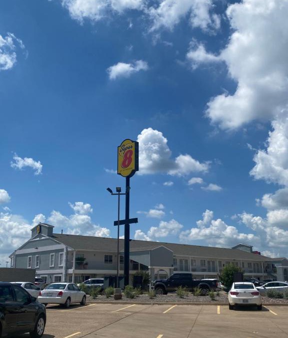 Terrell Hotel | Super 8 by Wyndham Terrell