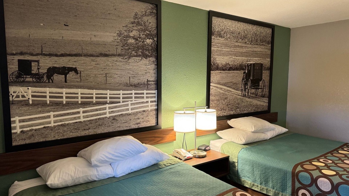 Tuscola Hotel | Super 8 by Wyndham Tuscola