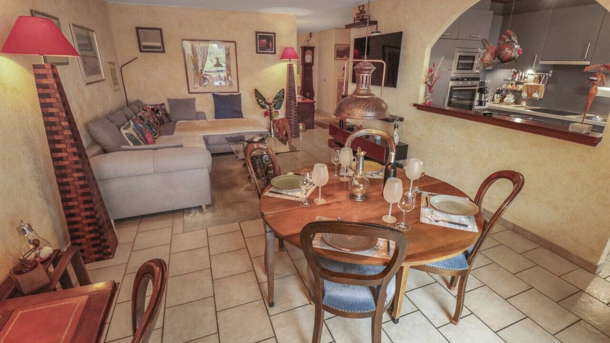 Martigny Apartment | Super apartment in the heart of Martigny