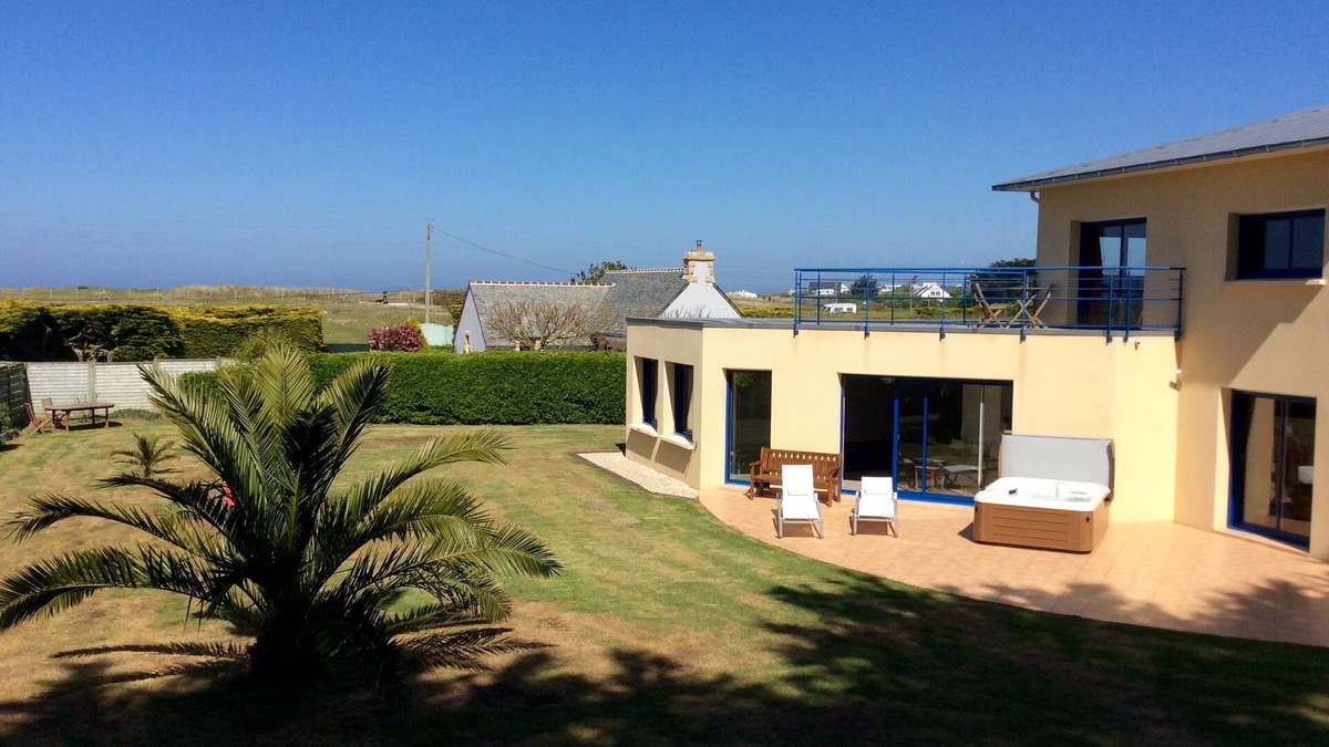 Plouguerneau House | Super architect-designed villa with 4-star indoor swimming pool, Jacuzzi, Hammam