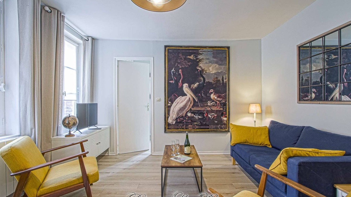 Enclos Apartment | Super calm cosy & cute 2 bdr at the heart of Old Honfleur- Duplex Le Pélican ★