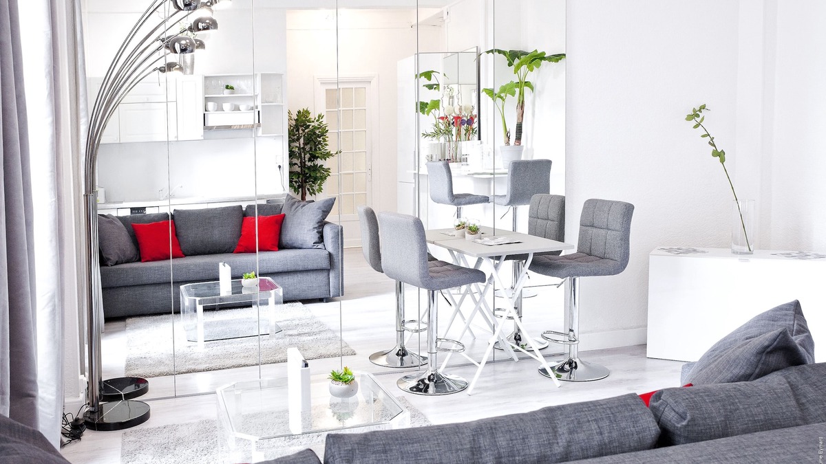 Vernier Apartment | SUPER CENTRAL FLAT - Right by Nice City Station !