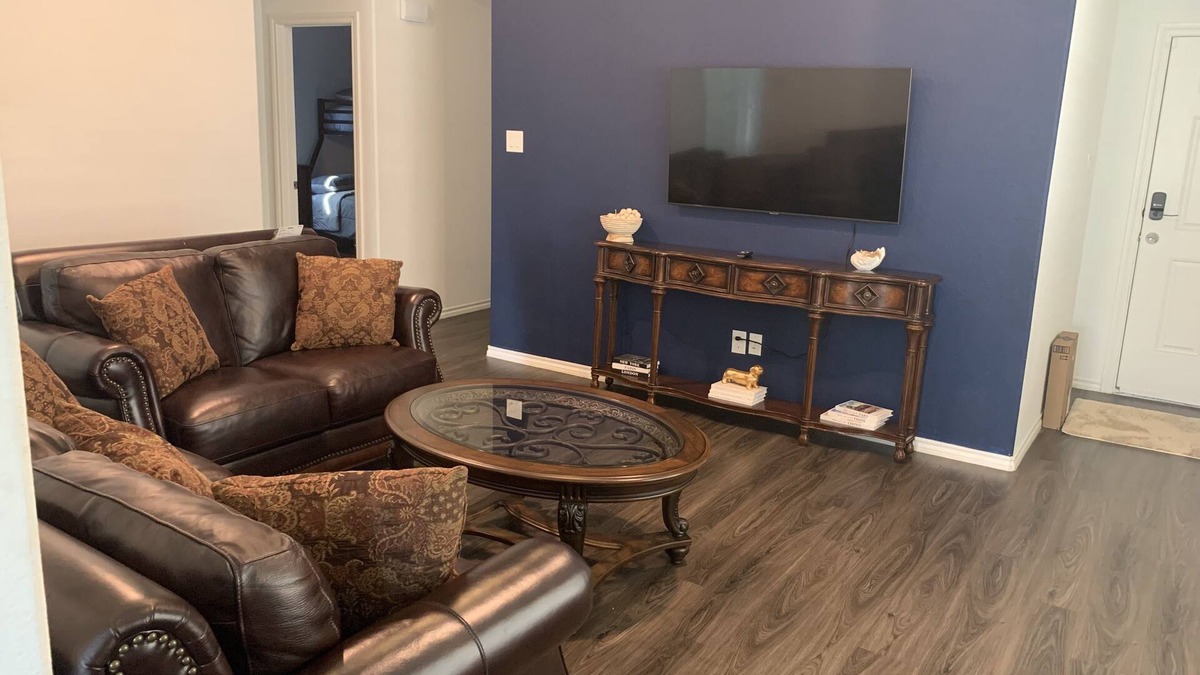 Decker Prairie House | Super clean,Cozy Family getaway in Pinehurst w/4 bedrooms. Pet Friendly