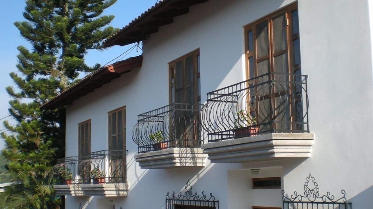 Copan Ruinas House | Super Comfortable Centrally Located Vacation Townhouse Rental