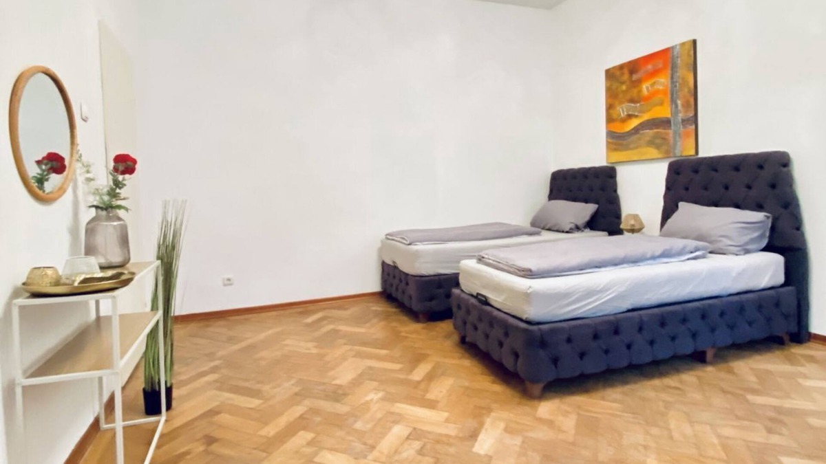 Schottenfeld Apartment | Super Comfy 1BR&1LR Apt, 7- Min to Westbahnhof