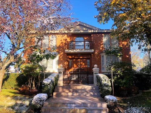 Oakridge Villa | Super Cosy 8Bed & 6Bath in Vancouver heart near to airport and DownTown