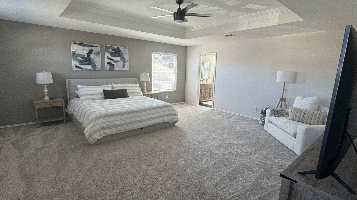 Timberwood Park House | Super cozy newly renovated and furnished house.
