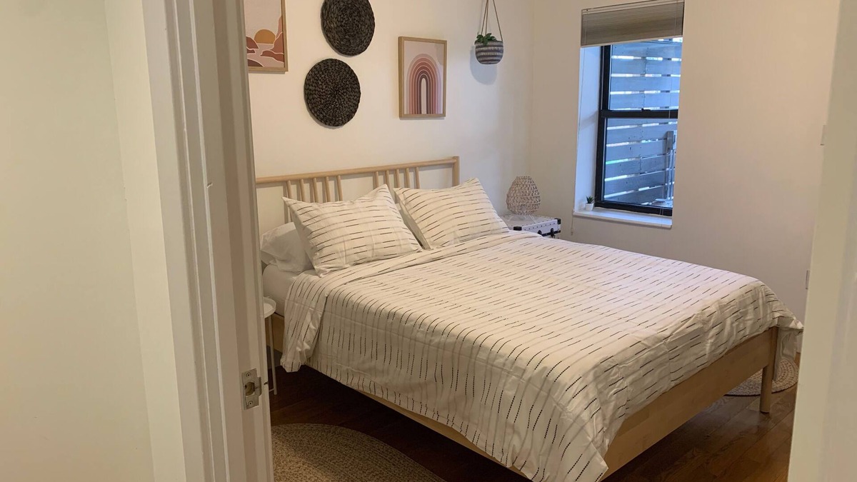 Bushwick Apartment | Super Hosted Brooklyn Flat near the L Train