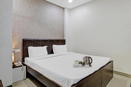 Kolar Road Hotel | Super Hotel O Happy Stay