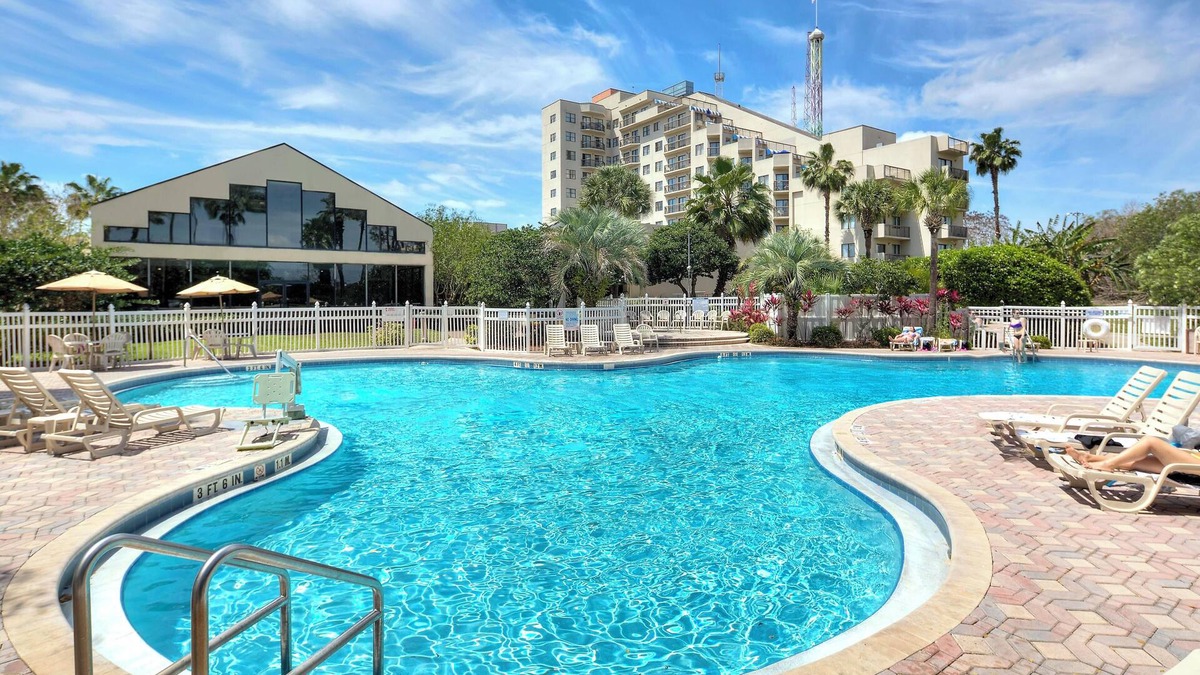 Florida Center Condo | Super Location in International dr, 5 minutes from Universal Studios
