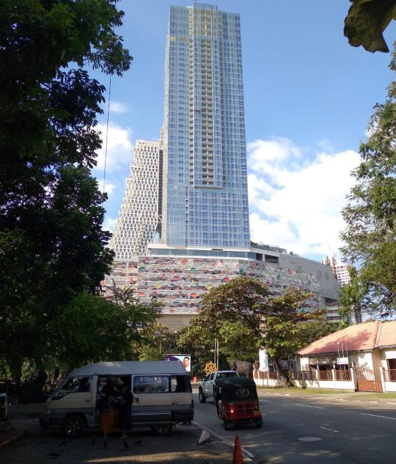 Colombo 02 Apartment | Super Luxury 2 BR Apartment in Five Star Colombo City Centre
