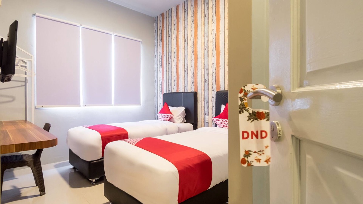 Medan Hotel | Super OYO 360 Mangaan Residence