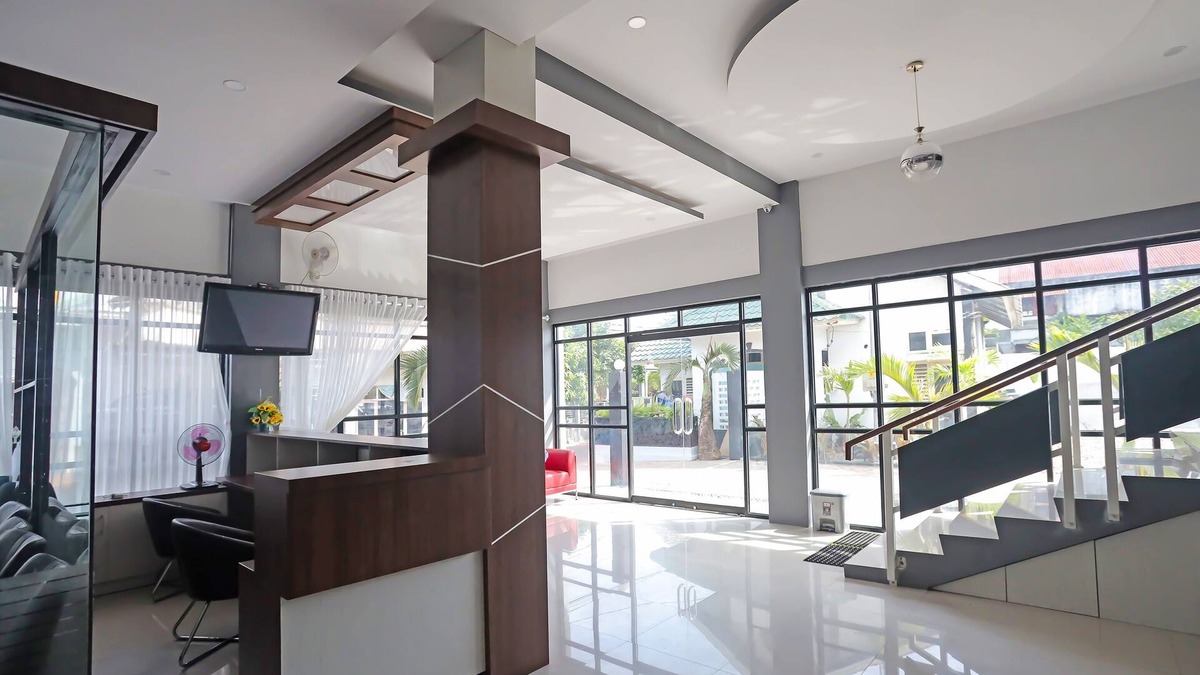 Banda Aceh Hotel | Super OYO Capital O 92096 Kuala Ulee Lheue Residence Syariah