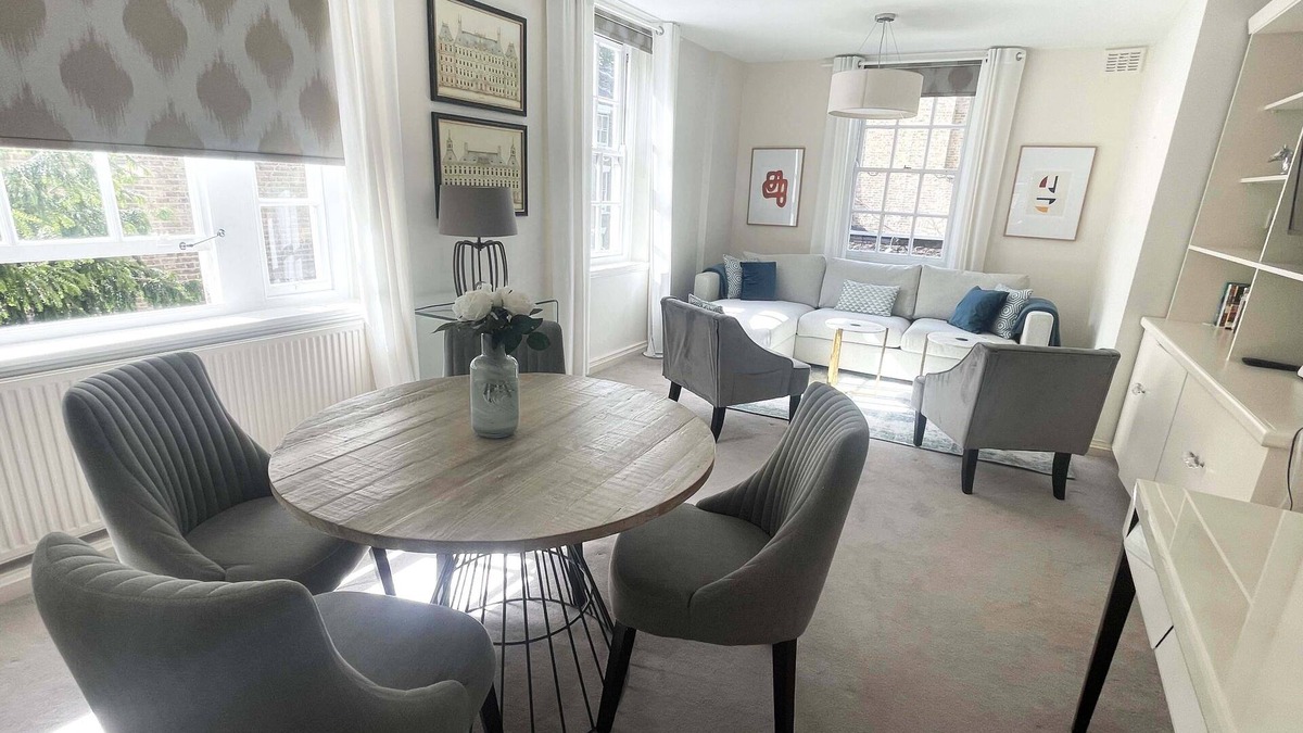 Royal Borough of Kensington and Chelsea Apartment | Super Stylish Living in the Best Location in the Heart of Kensington
