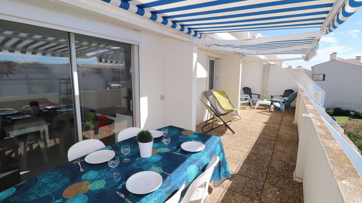 Le Grau-Du-Roi Apartment | Superb 3 room apartment large terrace Swimming pool near sea shops