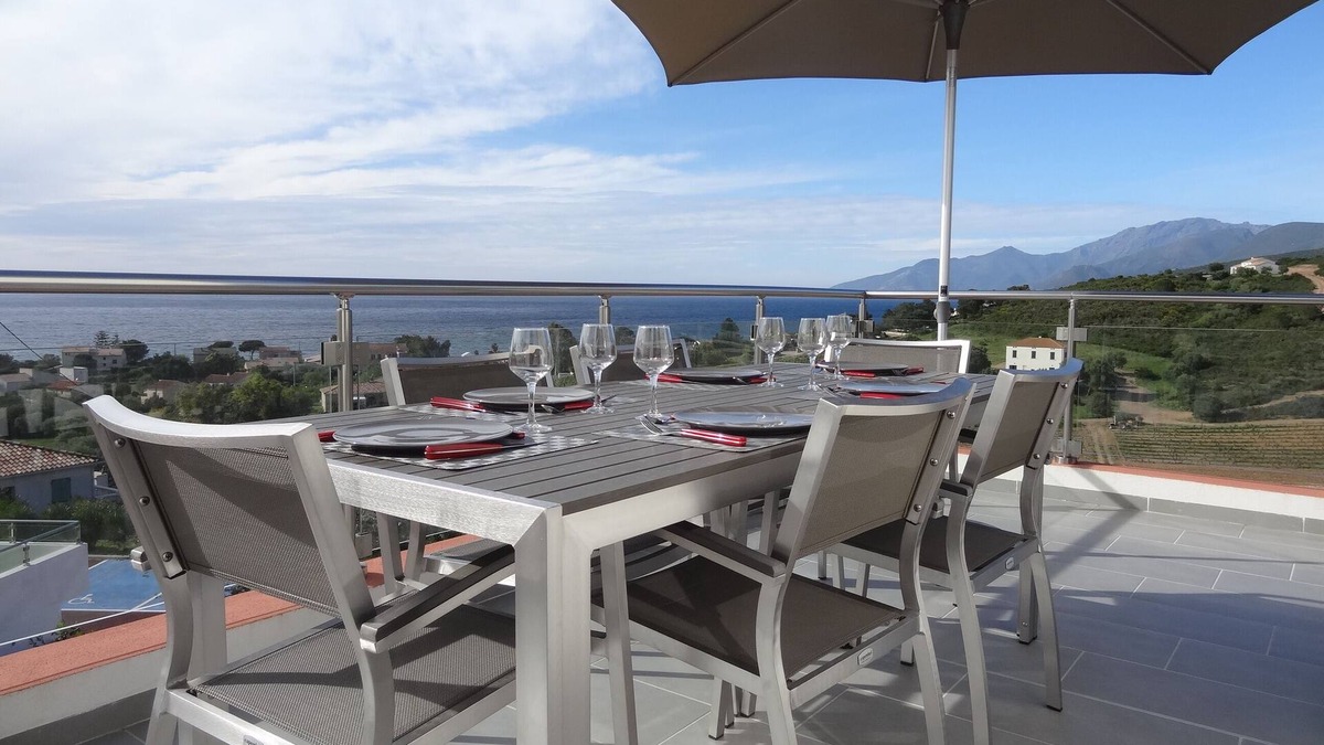 Saint-Florent Apartment | Superb 3-room apartment with view of the sea, mountains & vineyards