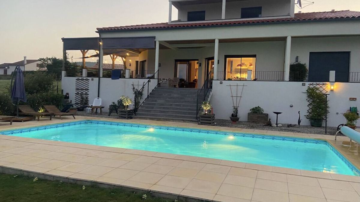 Treziers Villa | Superb 4-star villa with heated private pool close to Mirepoix, Occitanie