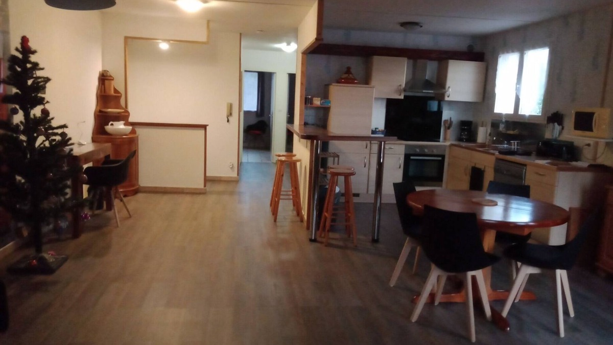 Barriere de Paris Apartment | Superb and spacious T3 of 85 square meters (metro la Vache line B)