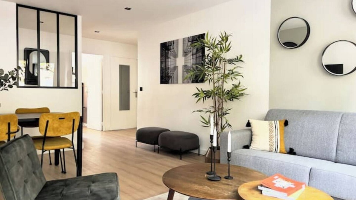 Charenton-le-Pont Apartment | Superb apartment renovated in 2022