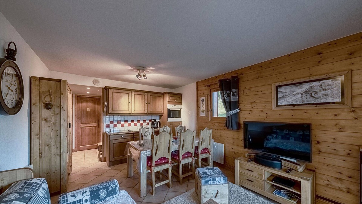 Bisanne 1500 Apartment | Superb apartment on the slopes.