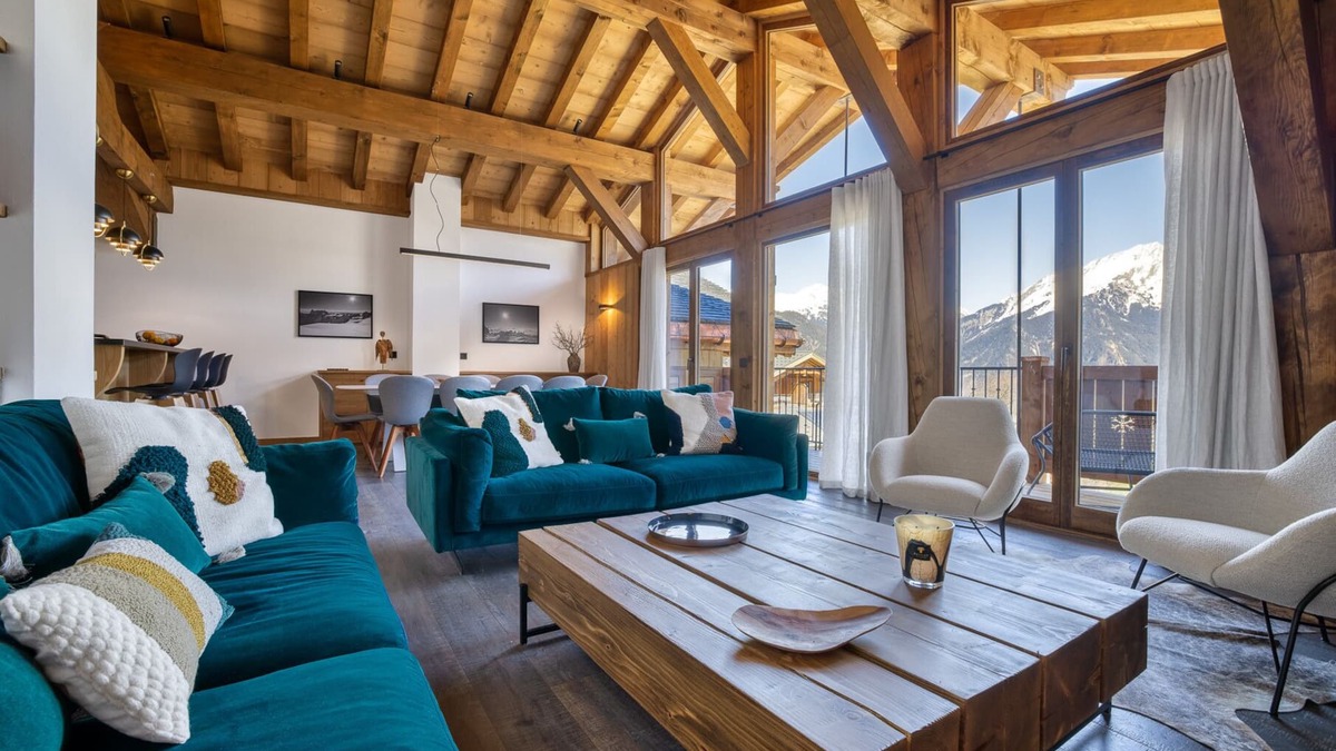 Le Praz Apartment | Superb apartment*, triple exposure, top floor, Courchevel Le Praz