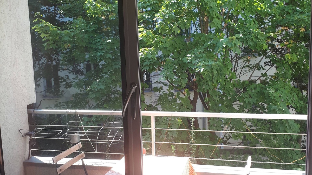 Quartier de la Goutte-d'Or Apartment | Superb apartment with patio, at the foot of Montmartre
