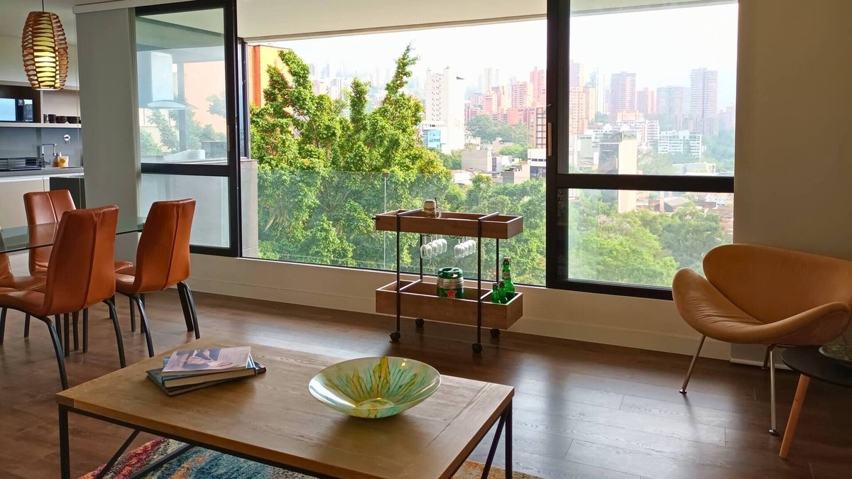 Lalinde Apartment | Superb Apt In The Center Of El Poblado, Medellín