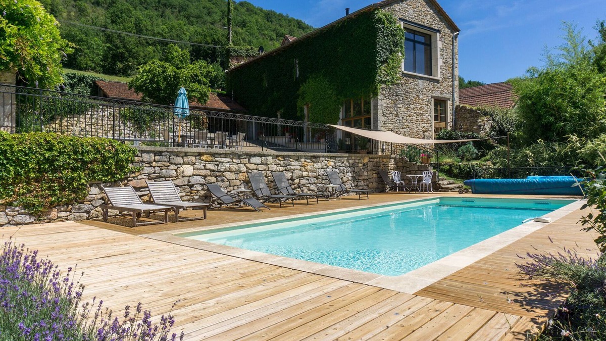 Ambeyrac House | Superb barn in the Lot valley