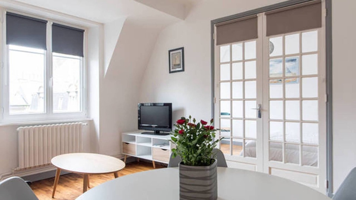 Intra Muros Apartment | Superb bright T2 apartment in a unique location St Malo 200m from the beach